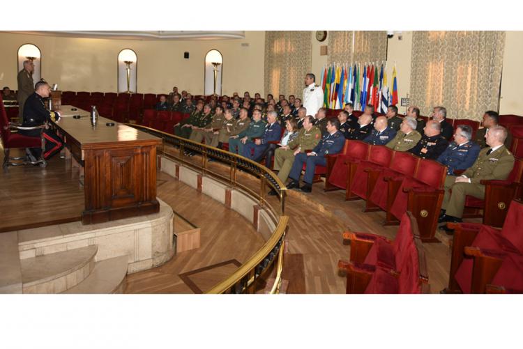 Isdefe participa en el XVII Curso de Altos Estudios Estratégicos para Oficiales Superiores Iberoamericanos de la Escuela Superior de las Fuerzas Armadas