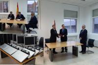 Isdefe firma un acuerdo de donación de material informático con la Academia de las Ciencias y las Artes Militares.